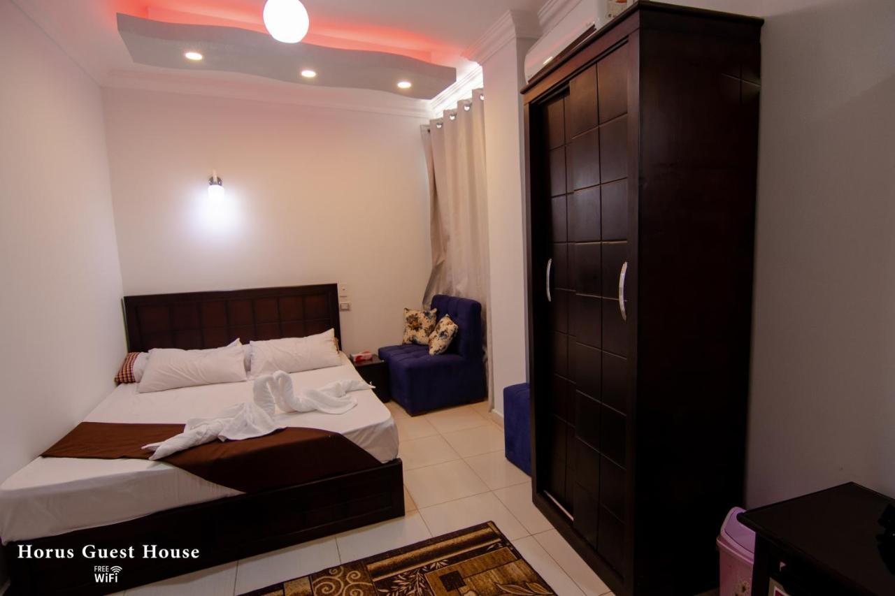 Horus Guest House Kairo Exteriör bild