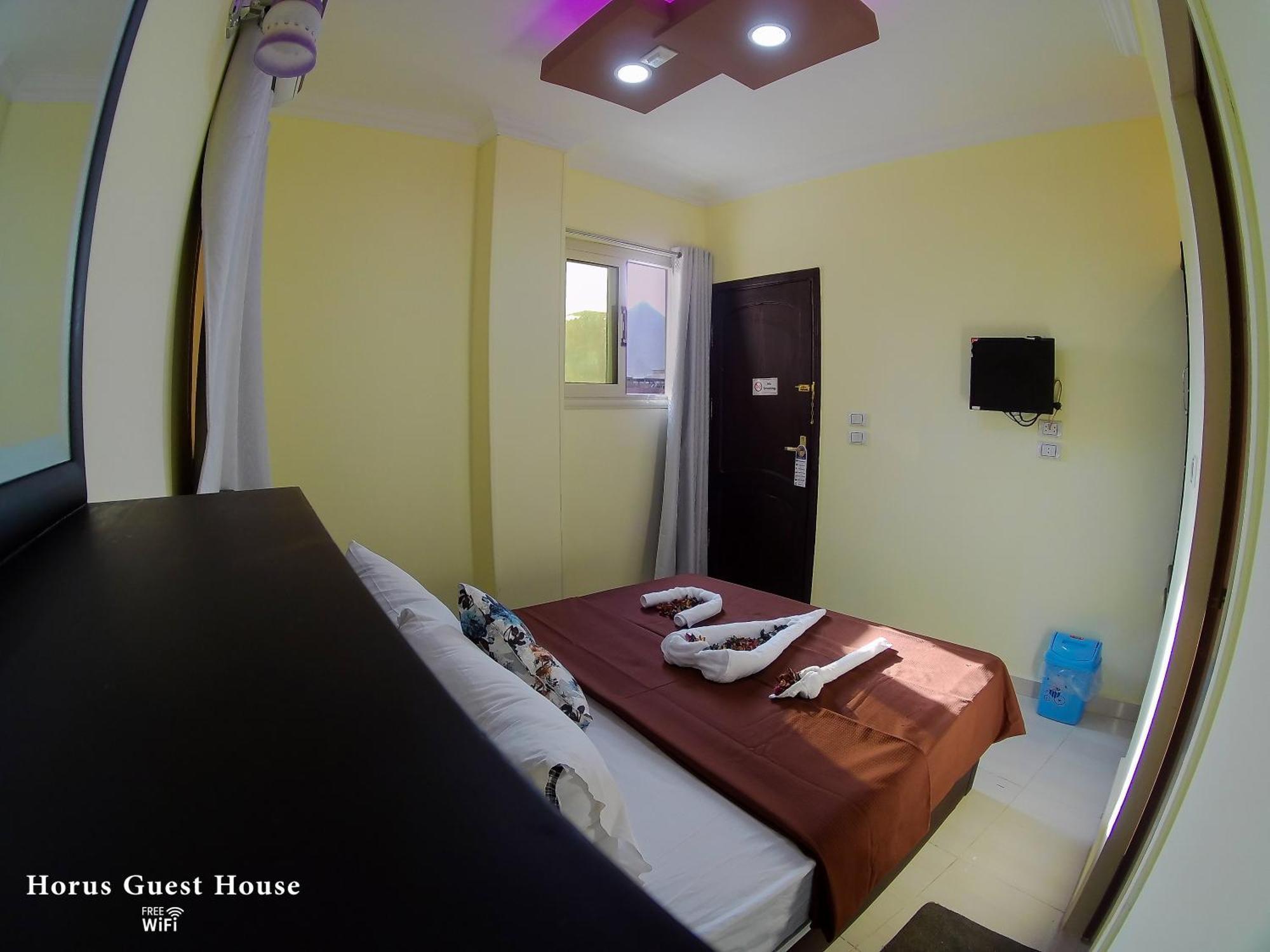 Horus Guest House Kairo Exteriör bild